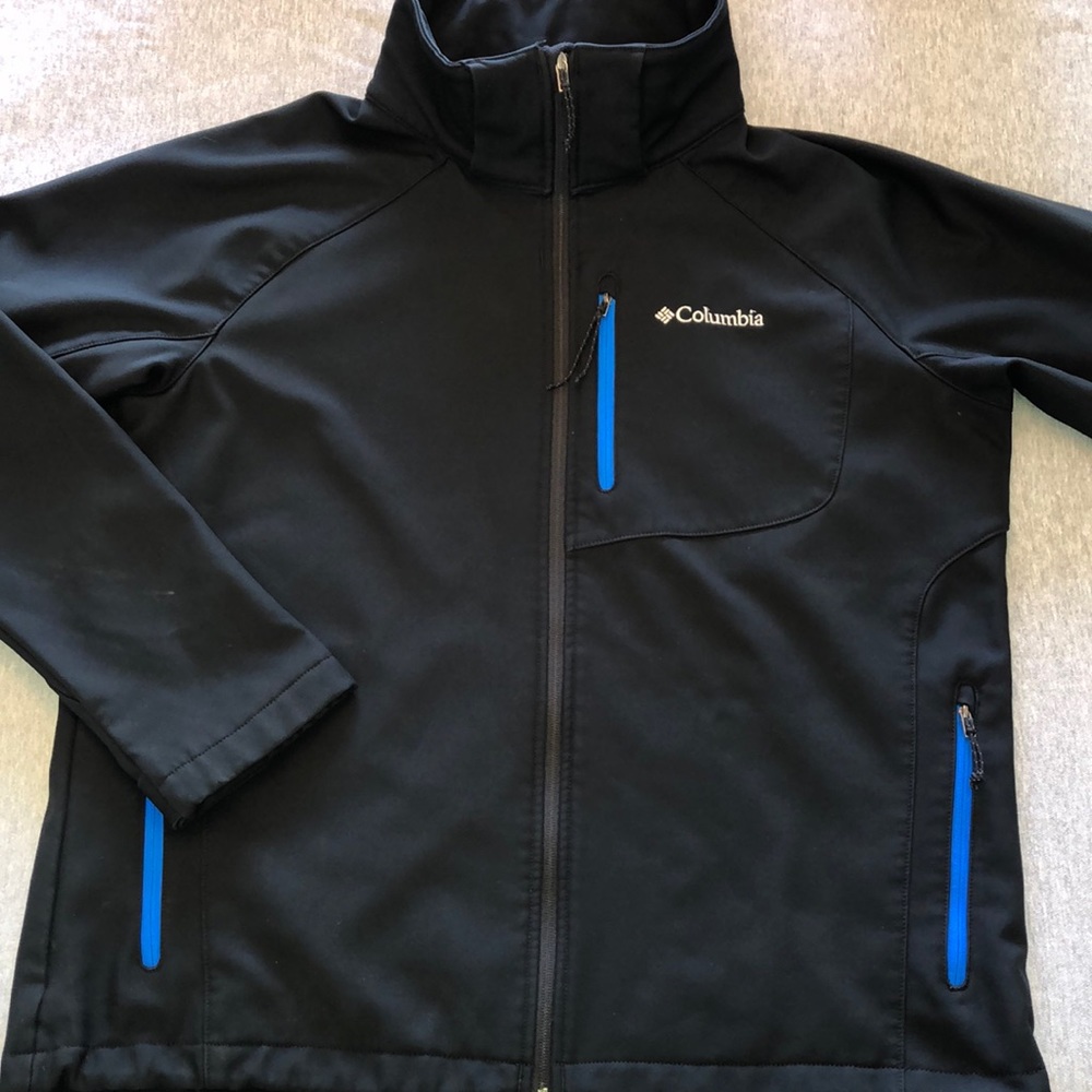 Columbia Softshell Hoodless Jacket - image 1